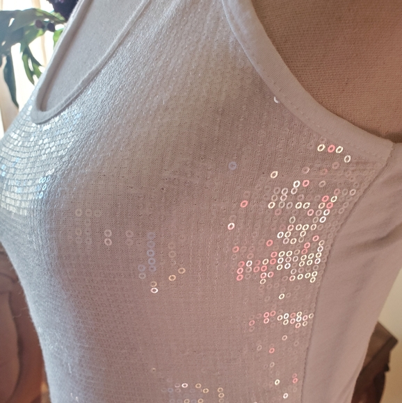 🌹AM Basic Holiday Italian Sequin Sparkle Bling Tank Top - Picture 2 of 8